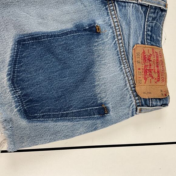 Reformation Levis Reworked 501 Distressed Cut Off Shorts Womens Sz S - Picture 14 of 15